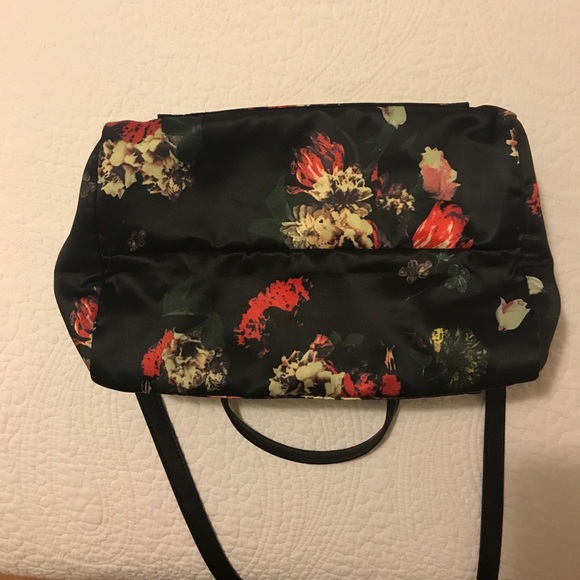 Marc by Marc Jacobs purse - Picture 6 of 6